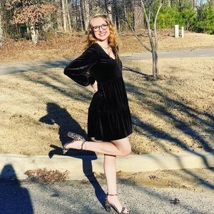 Meet your Posher, Amy